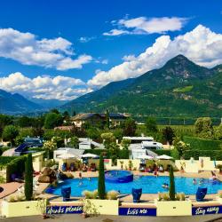 Die beliebtesten Campingplätze in Europa Platz 11 Luxury Camping Schlosshof - (c) camping.info