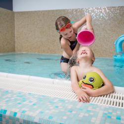 Spielen, schlemmen, schwimmen – Zillertal³ für Drei - das Wohlfühlhotel Schiestl**** - (c) Wohlfühlhotel Schiestl