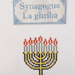 Die Synagoge La Ghriba auf Djerba ist die älteste noch erhaltene Synagoge Afrikas, angeblich mit einem Grundstein des zerstörten Tempels von Jerusalem - (c) Enric Boixadós